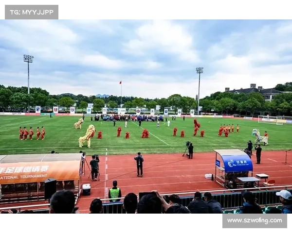 如何为揭幕战做好充分准备并应对赛场上各类挑战